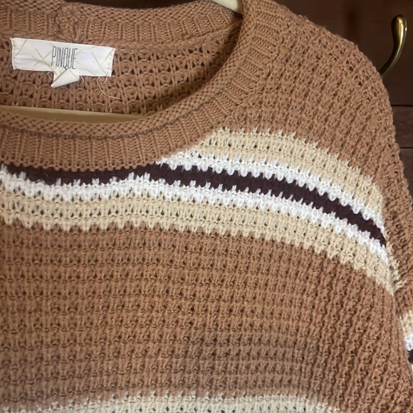 PINQUE Fall Sweater - Picture 2 of 2